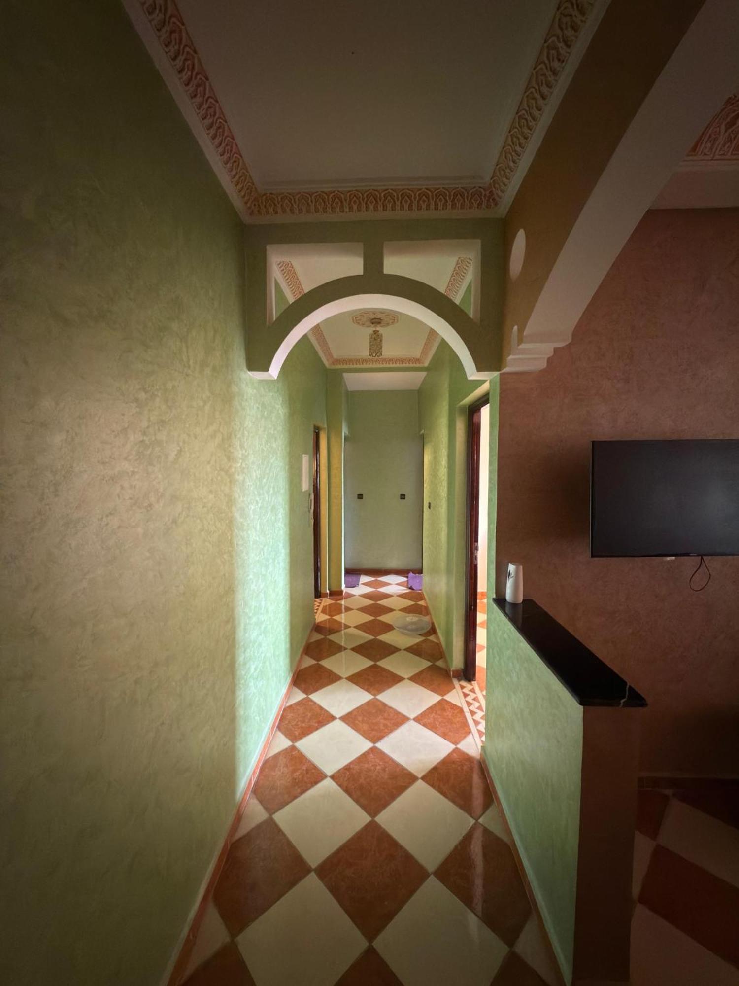 Residence Dikre Warzazát Pokoj fotografie